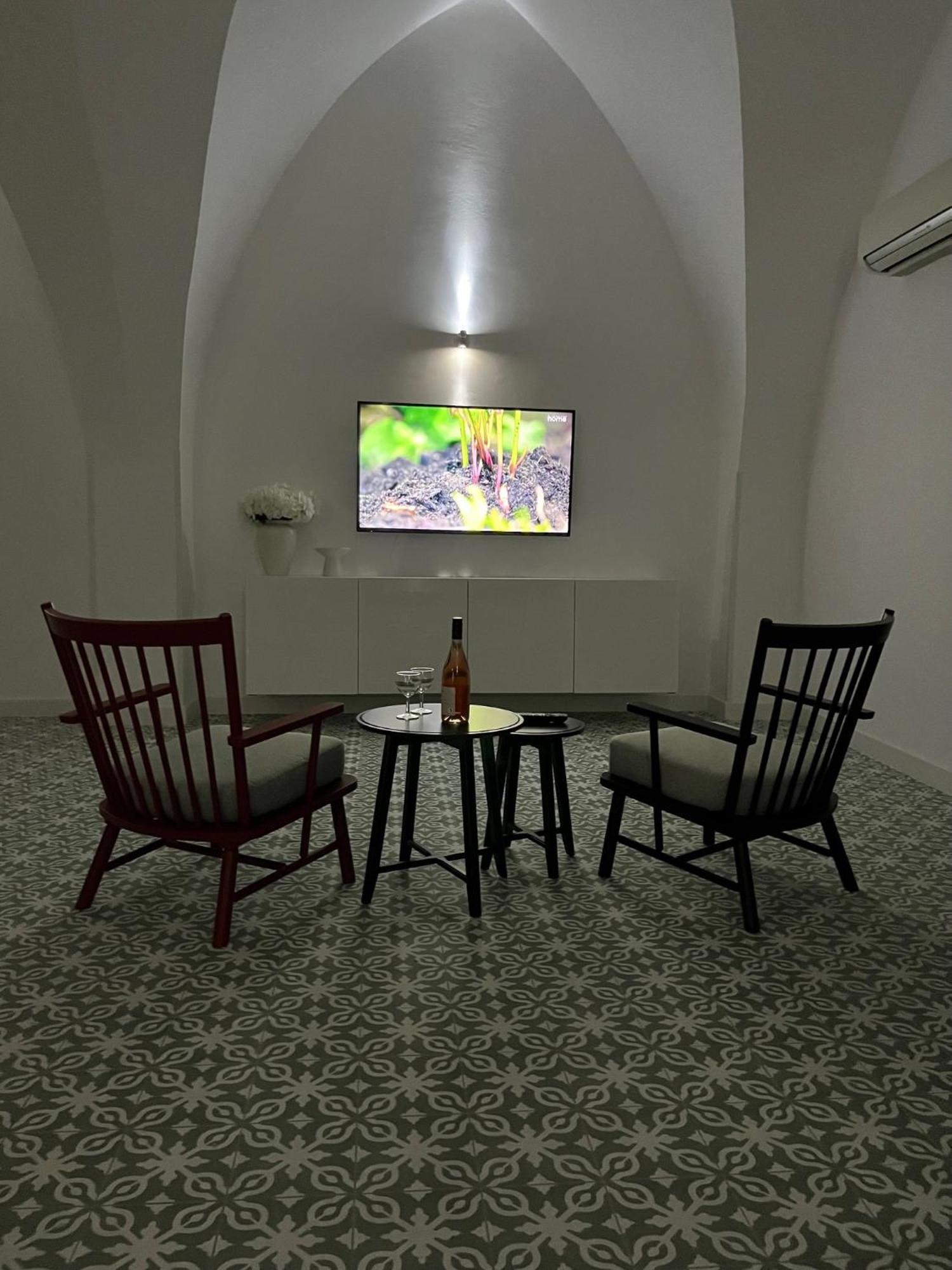 Palac Daun - Studio Apartments Znojmo Eksteriør billede
