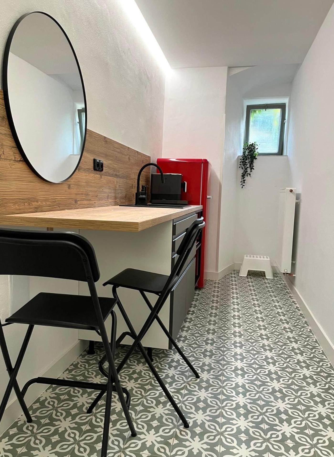 Palac Daun - Studio Apartments Znojmo Eksteriør billede